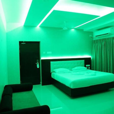 Shri Subham Residency Hotel Tiruchirappalli Exterior photo