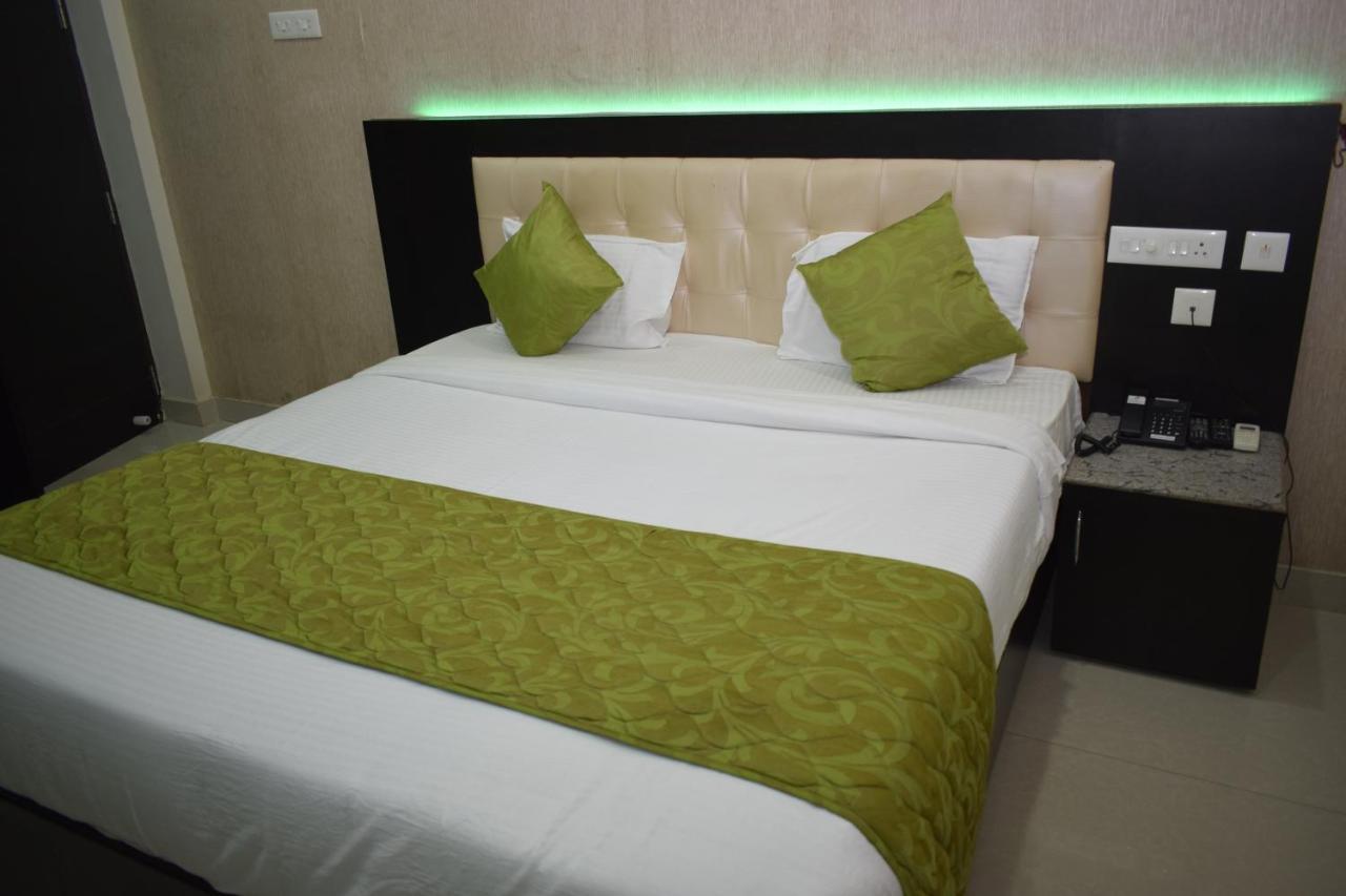 Shri Subham Residency Hotel Tiruchirappalli Exterior photo