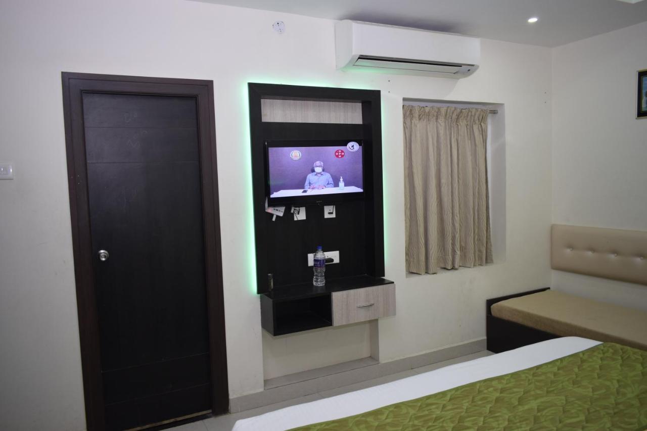 Shri Subham Residency Hotel Tiruchirappalli Exterior photo