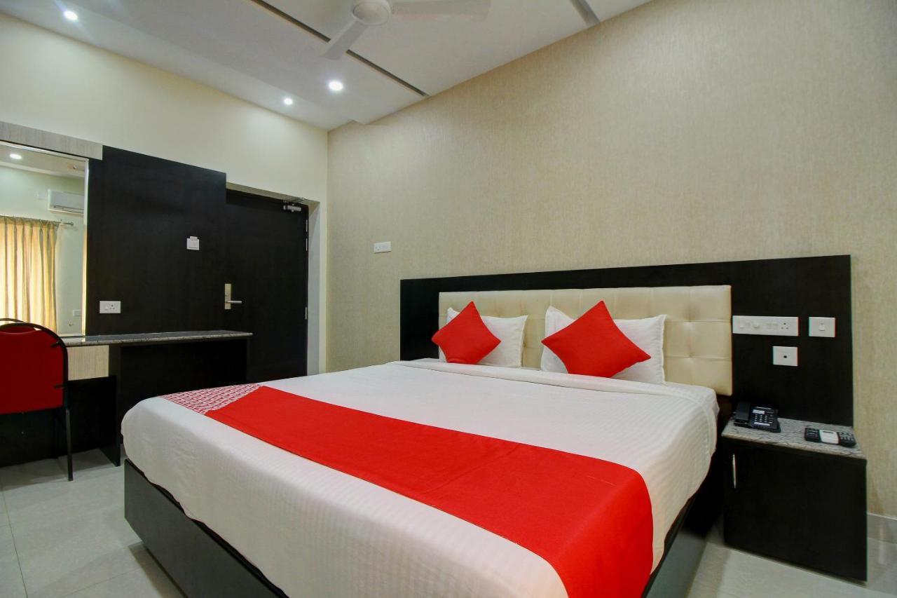 Shri Subham Residency Hotel Tiruchirappalli Exterior photo